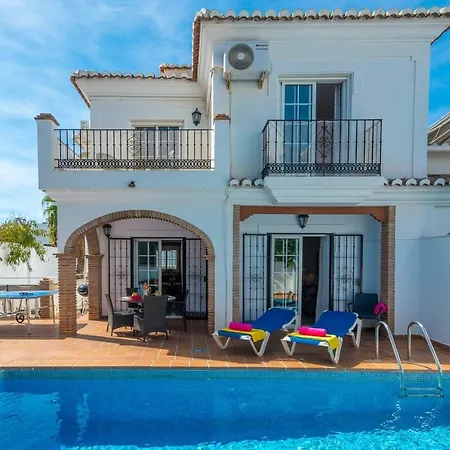 Paradise - Palomas Nerja