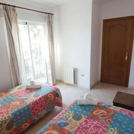 Paradise - Palomas Nerja