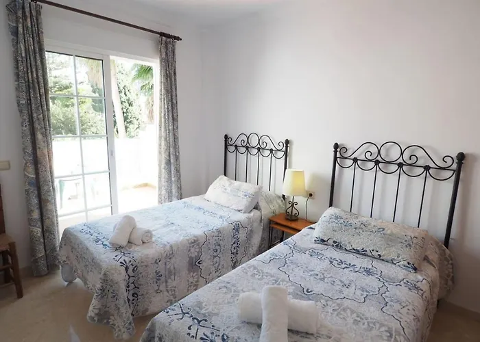 Paradise - Palomas *